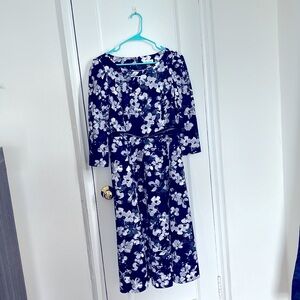 Calvin Klein, A-line dress; 3/4 length sleeves WITH POCKETS! (And belt)